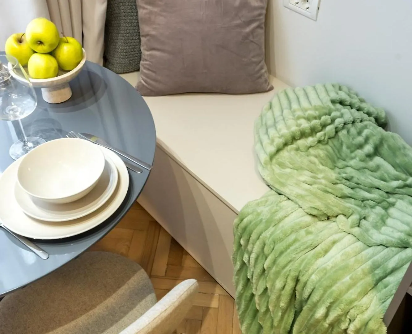 Apartamento Old Town - Carada 5 - Urbannest Bucarest 0*,
